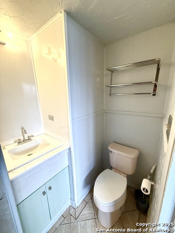 Image 11 of 11 For 2614 Monterey Street  3