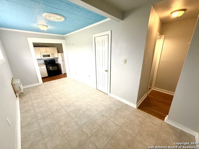 Image 7 of 11 For 2614 Monterey Street  3