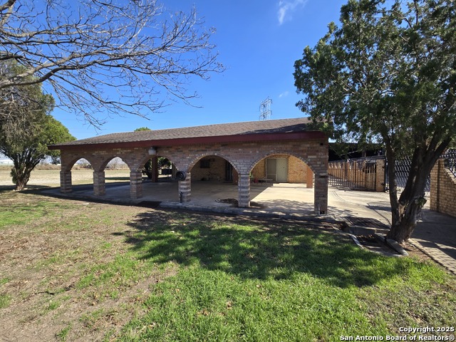 Listing photo id 8 for 8210 New Laredo