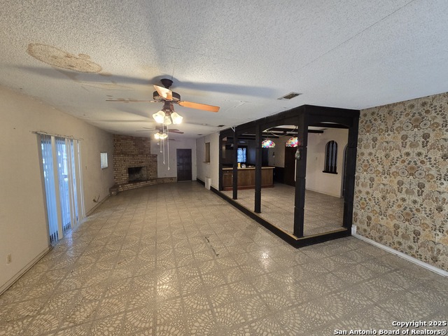 Listing photo id 15 for 8210 New Laredo