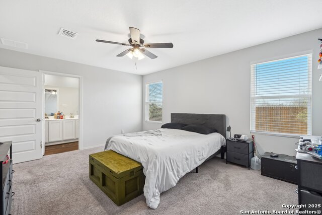 Image 17 of 35 For 5431 Frederick Bluff