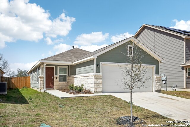Image 2 of 35 For 5431 Frederick Bluff