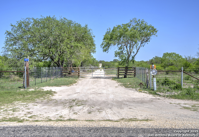 Image 29 of 46 For 4003 Fm 1349