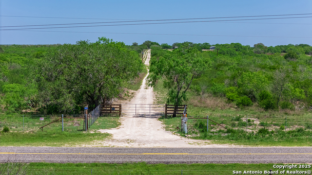 Image 3 of 46 For 4003 Fm 1349