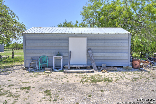 Image 32 of 46 For 4003 Fm 1349