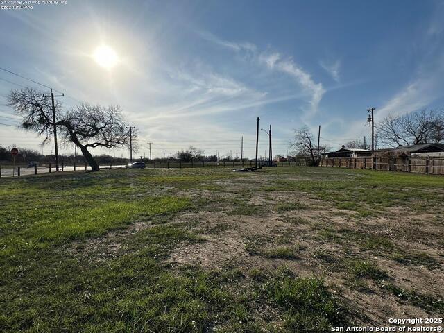 Listing photo id 10 for 3998 Pleasanton