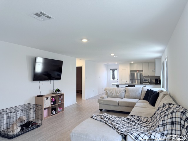 Image 4 of 23 For 8439 Violet Sapphire