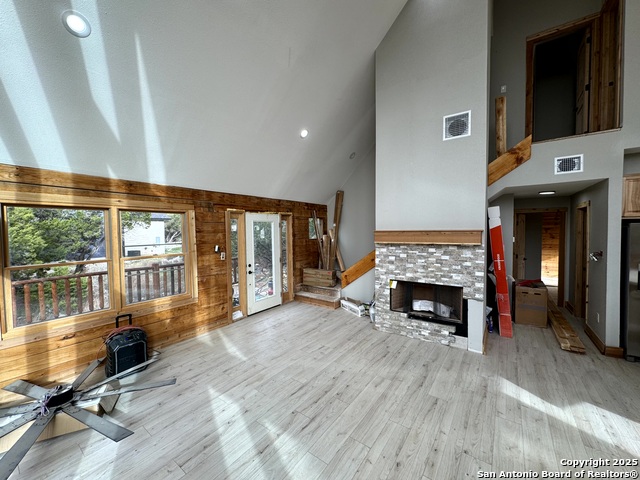 Image 21 of 51 For 1317 Estate  