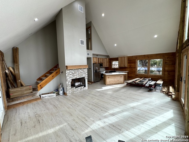 Image 22 of 51 For 1317 Estate  