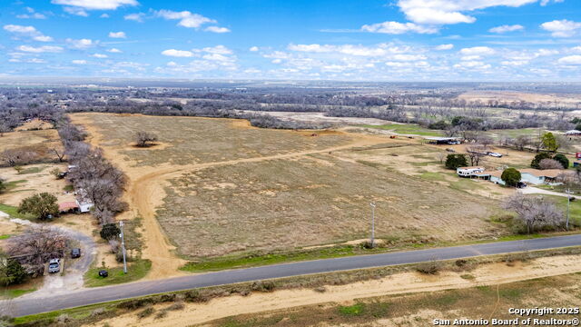 Image 4 of 10 For 14+- Acres Von Ormy Rd