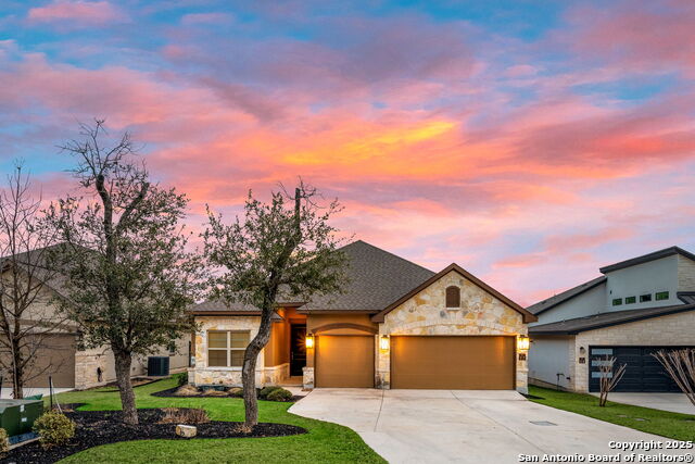 Details for 12 Mariposa Pkwy W, Boerne, TX 78006