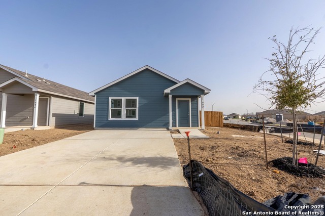 Details for 1002 Snedeker Dr, San Antonio, TX 78221