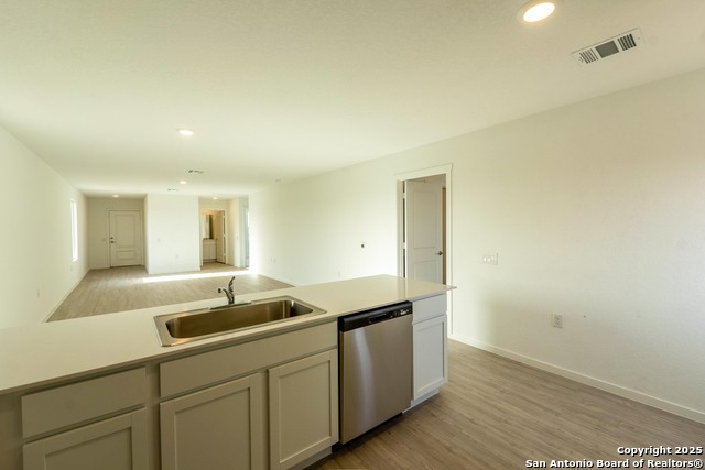 Image 13 of 52 For 1002 Snedeker Dr