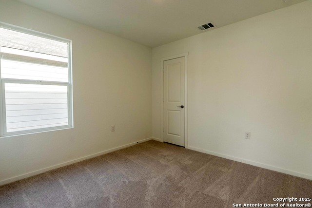 Image 20 of 52 For 1002 Snedeker Dr