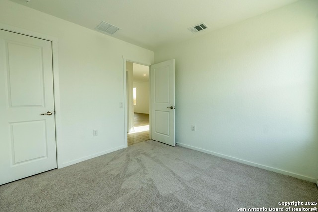 Image 22 of 52 For 1002 Snedeker Dr
