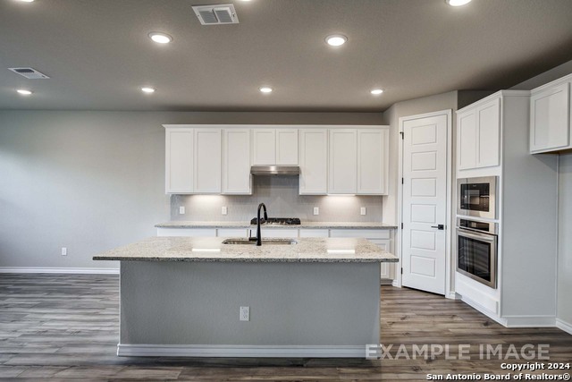 Image 14 of 38 For 2826 Sueno Point