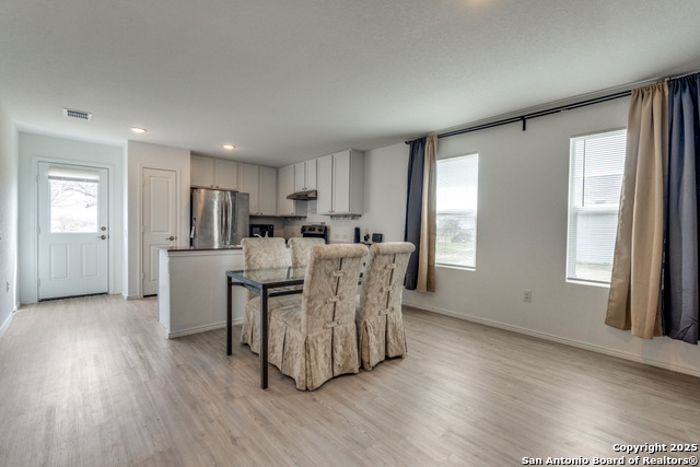 Listing photo id 3 for 13214 Dutra Road