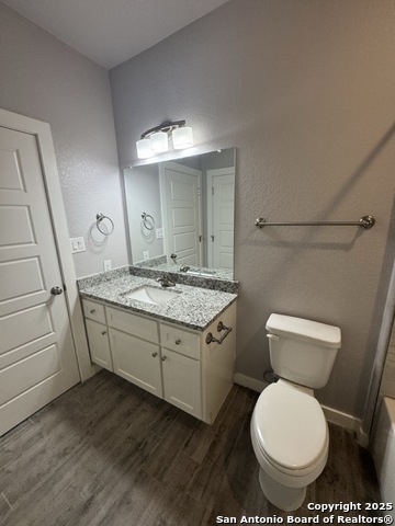 Listing photo id 23 for 6160 Eckhert  Apt 1