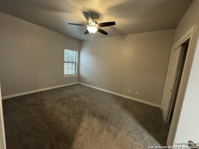 Listing photo id 7 for 6160 Eckhert  Apt 1