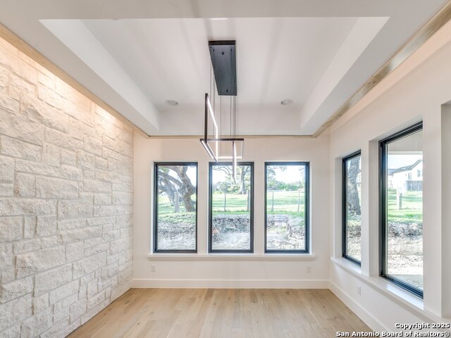 Image 15 of 32 For 116 Chama Dr