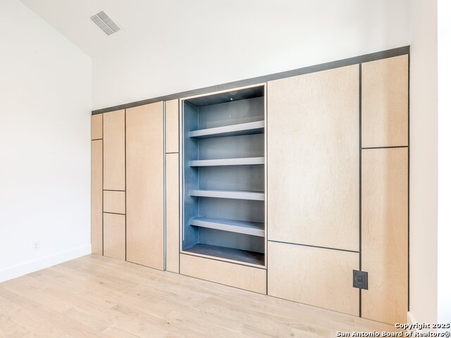 Image 21 of 32 For 116 Chama Dr