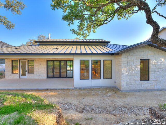 Image 30 of 32 For 116 Chama Dr