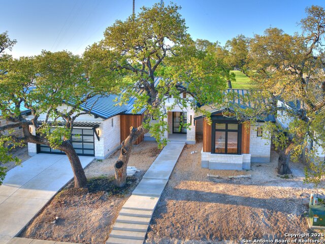 Image 4 of 32 For 116 Chama Dr