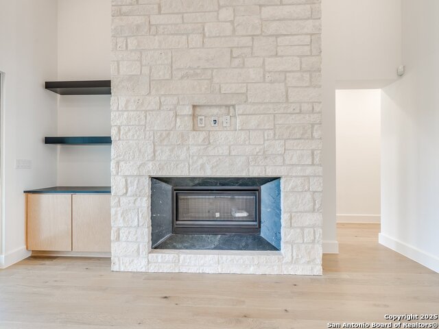 Image 7 of 32 For 116 Chama Dr