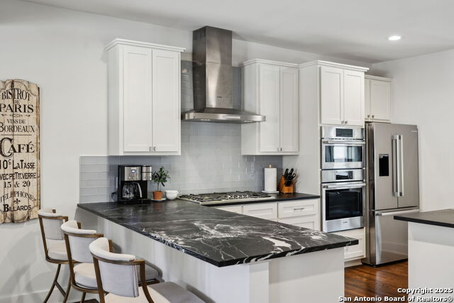 Image 14 of 56 For 260 Edgewood E