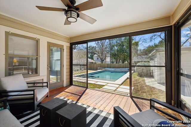 Image 49 of 56 For 260 Edgewood E