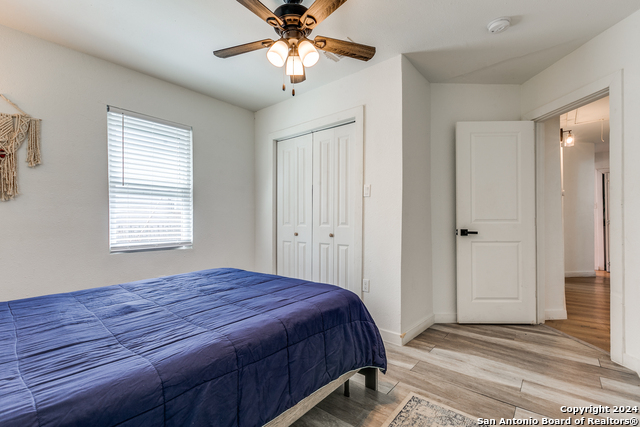 Image 17 of 26 For 614 Delmar St