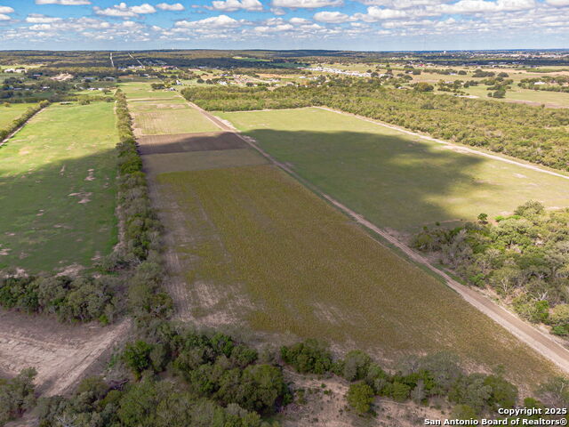 Listing photo id 12 for 2034 County Road 342