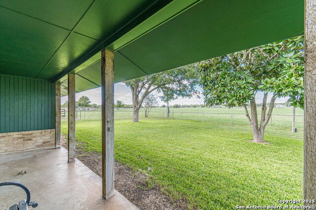 Listing photo id 2 for 2034 County Road 342