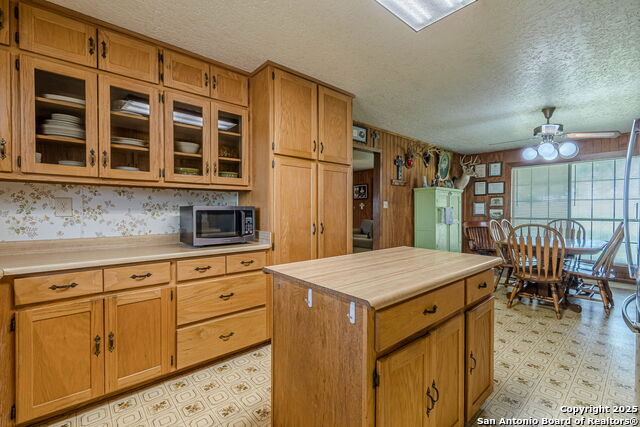 Listing photo id 42 for 2034 County Road 342