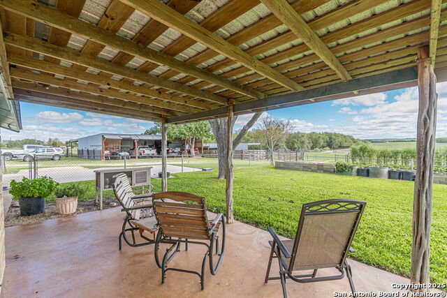 Listing photo id 3 for 2034 County Road 342