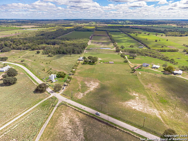 Listing photo id 4 for 2034 County Road 342