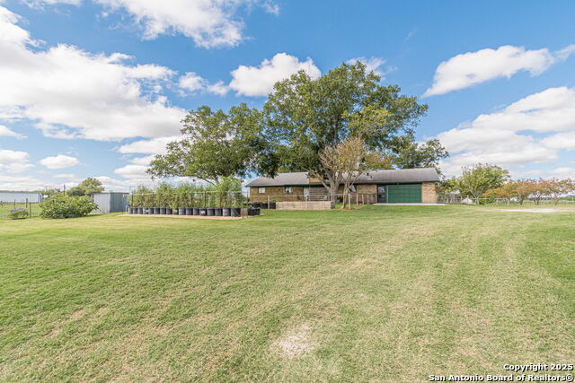 Listing photo id 6 for 2034 County Road 342