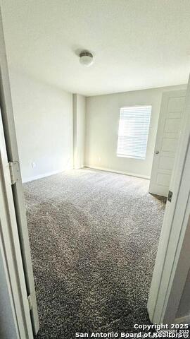 Listing photo id 16 for 9111 Spigel