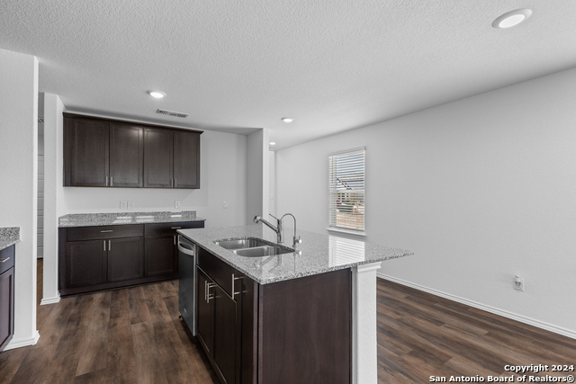 Image 6 of 25 For 8140 Hamrick Circle