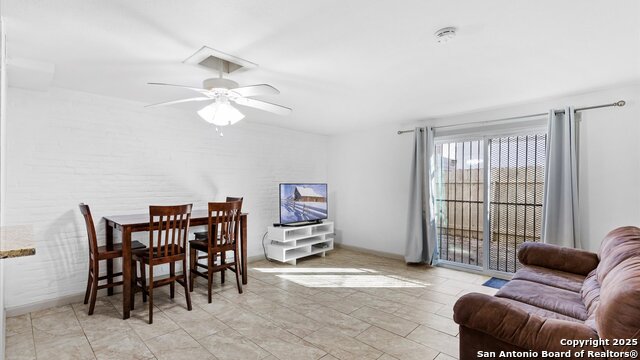 Details for 408 Ira Ave  11, San Antonio, TX 78209