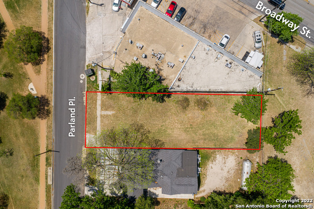 Image 13 of 33 For 111 Parland Pl