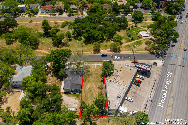 Image 9 of 33 For 111 Parland Pl