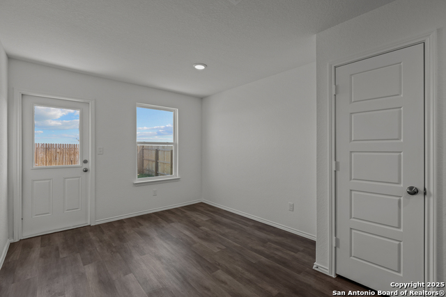 Image 29 of 31 For 8124 Hamrick Circle