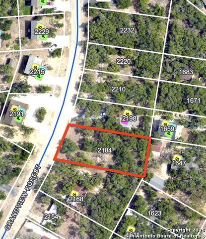 Listing photo id 8 for 2184 Grandview Forest
