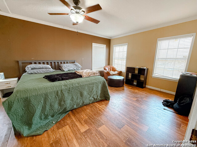 Image 26 of 38 For 8824 Fm 140 W