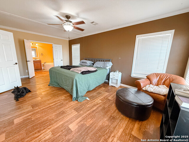 Image 27 of 38 For 8824 Fm 140 W