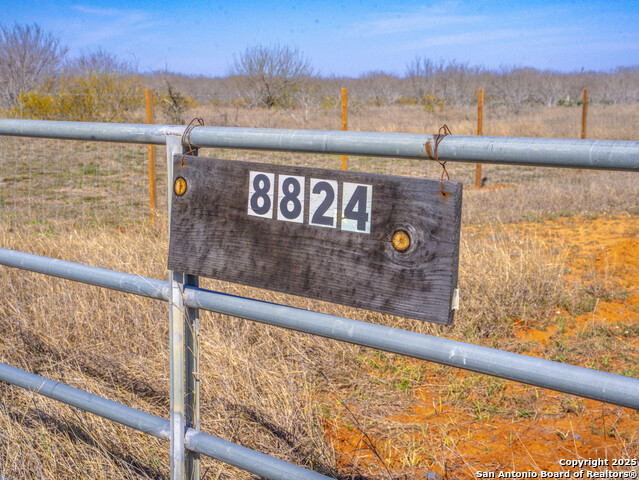 Image 8 of 38 For 8824 Fm 140 W