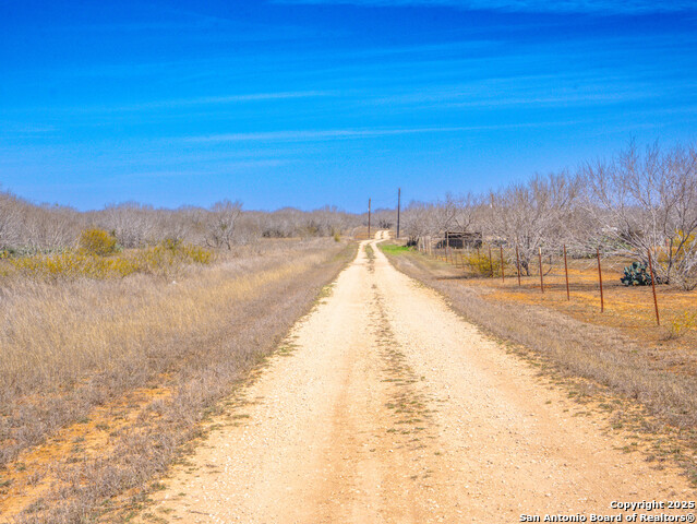 Image 9 of 38 For 8824 Fm 140 W