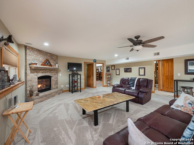 Listing photo id 21 for 1657 County Road 434