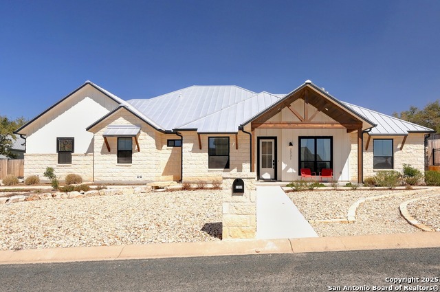 Image 2 of 37 For 2331 Coral Stone